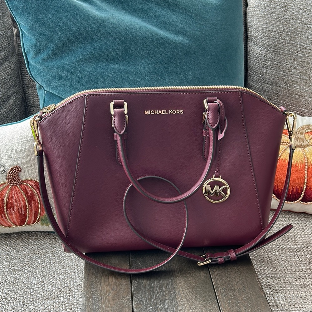 Michael Kors Large Ciara Satchel